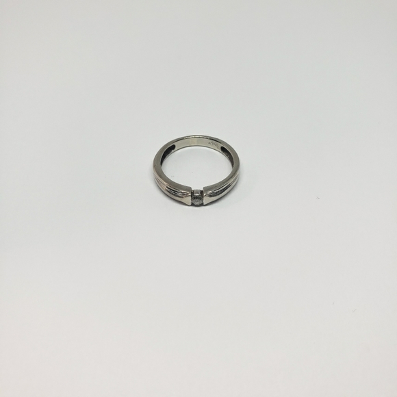 White Gold Band - Picture 5 of 6